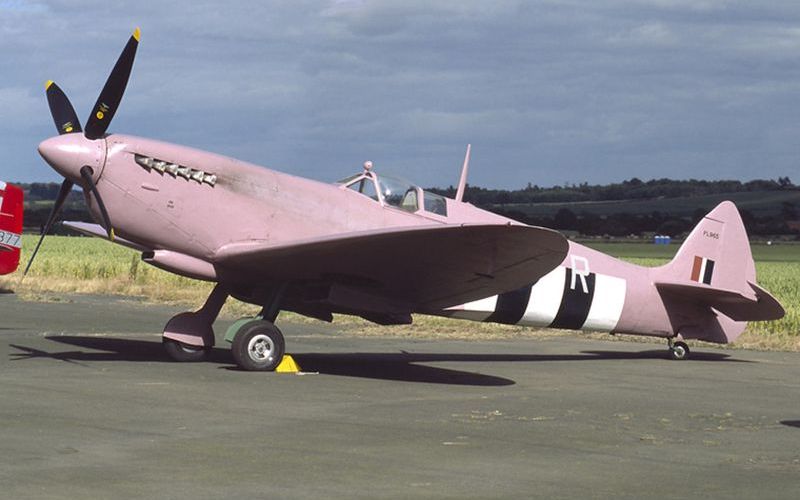 Истребитель «Спитфайр»