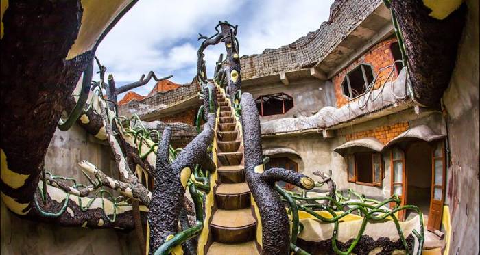 Безумный дом во Вьетнаме