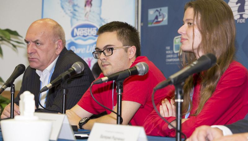 Михаил Антипов