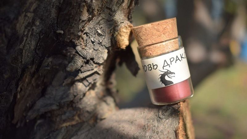 Краска "кровь дракона"