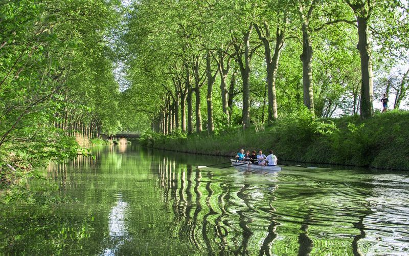 Южный канал во Франции