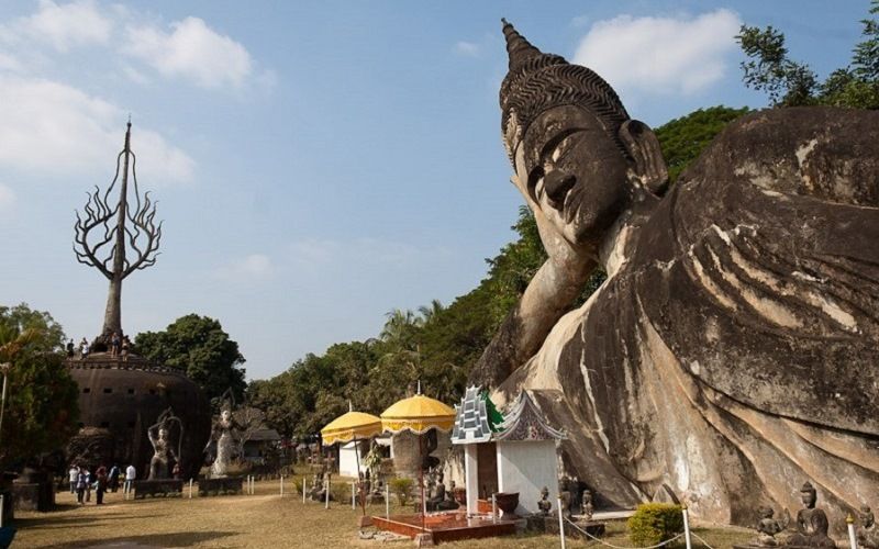 Парк 200 Будд