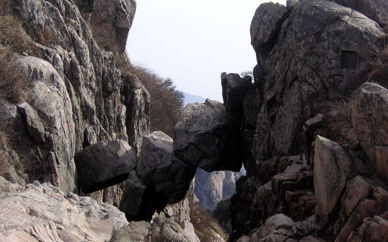 Бессмертный мост в горах Таи