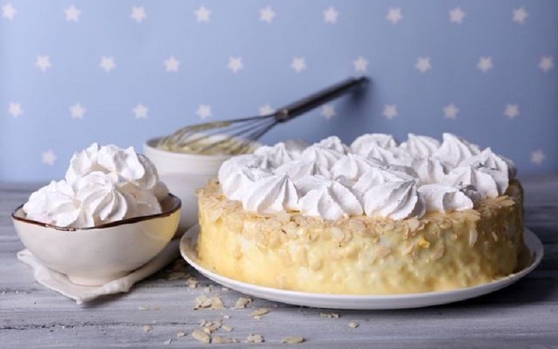 Безе для украшения торта