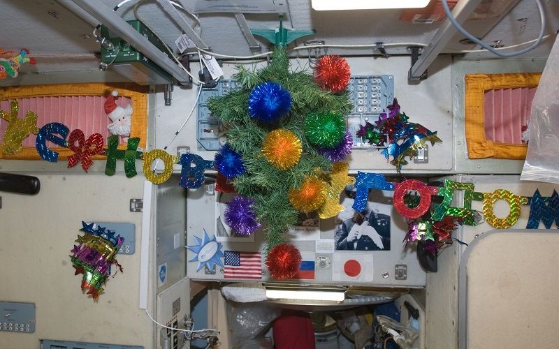 Новый год в космосе