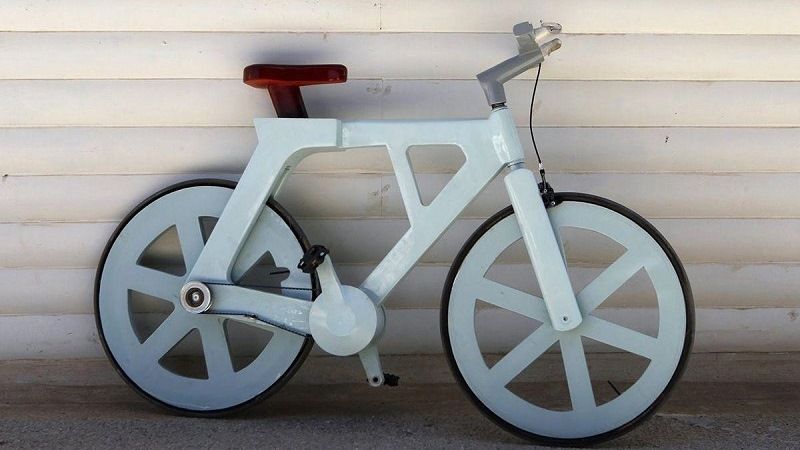 Картонный велосипед Ицгара Гафни из Израиля